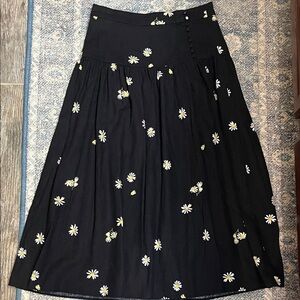 Madewell Linen Blend Buttoned Yoke Midi Skirt in Lazy Daisies